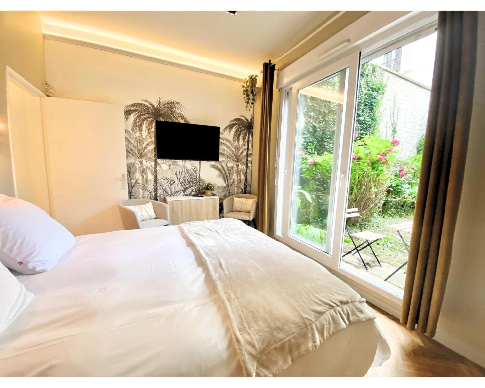 Cosy Avec Salle De Bain Et Jardin Prive Paris
