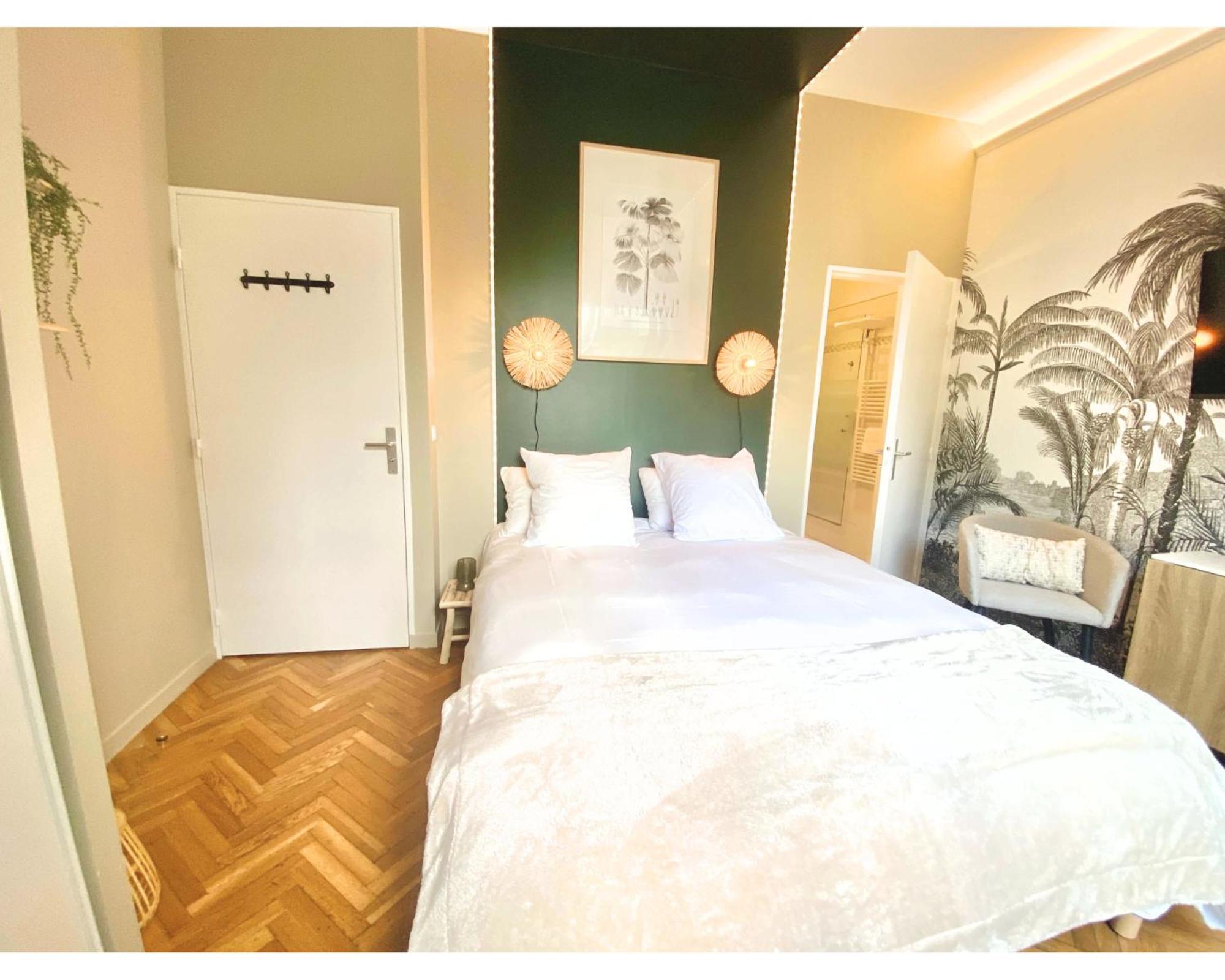 Cosy Avec Salle De Bain Et Jardin Prive Homestay